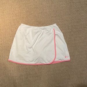 Vineyard vines tennis skirt. Size S.